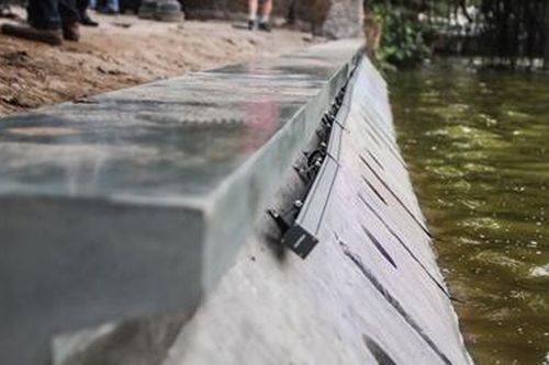 Cấu kiện bê tông cốt sợi phi kim kè hồ Hoàn Kiếm được đánh giá cao