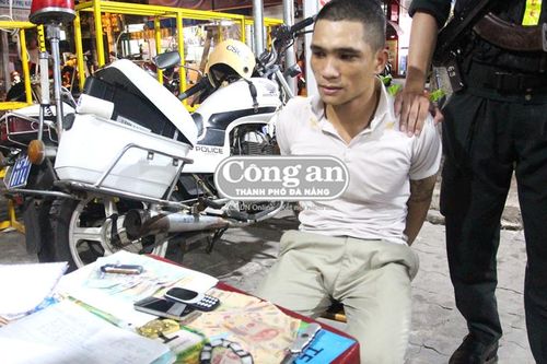 'Có tật giật mình'