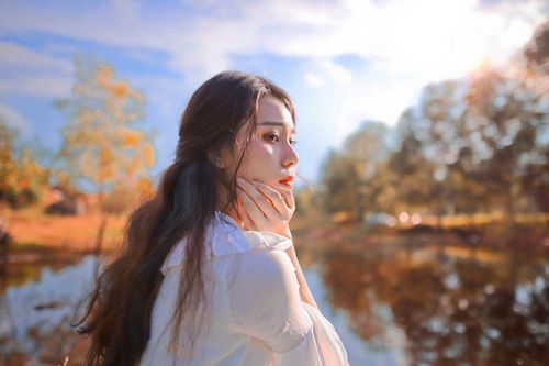 Lưới tình khó cưỡng của cô hàng xóm