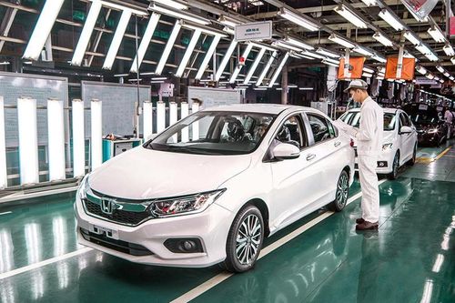 Cửa làm ăn hẹp dần, ông lớn ô tô nguy cơ đóng cửa nhà máy