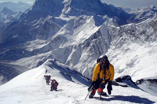 Trung Quốc đo lại chiều cao đỉnh Everest để chấm dứt tranh cãi