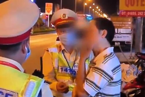 Tạm đình chỉ công tác cán bộ thuế say xỉn, hút thuốc và thách thức công an