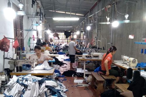 Góp sức bằng những việc làm thiết thực