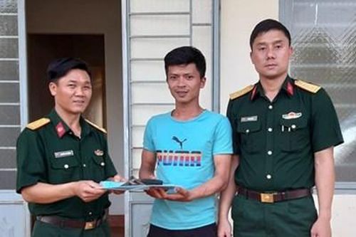 Nêu gương Trung úy QNCN Nguyễn Thế Dương