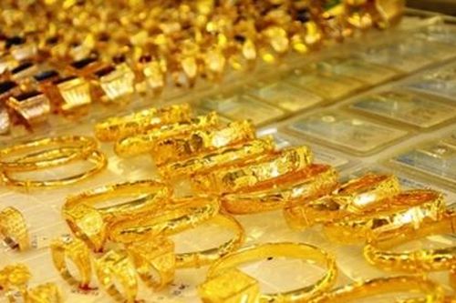 Giá vàng hôm nay 10/5: Giảm tối đa 220.000 đồng/1 lượng