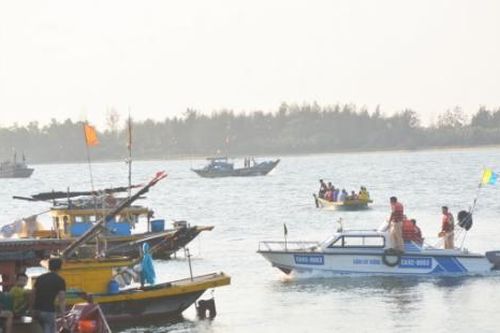 Tìm thấy 2 thi thể còn lại trong vụ chìm ghe ở Quảng Nam