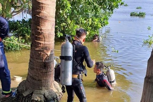 2 ngày tìm kiếm thi thể nam sinh lớp 8 đuối nước