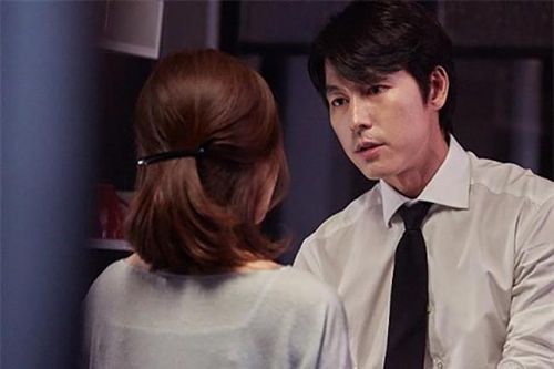 Đàn ông ngoại tình thường có những thói quen sau