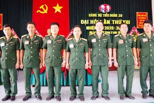 Đại hội điểm Đảng bộ Tiểu đoàn Thông tin 29