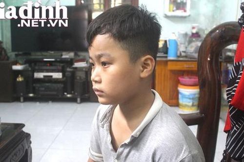 Con trai vợ chồng người bán đậu kể lại giây phút sợ hãi khi bố mẹ bị đối tượng nghi 'ngáo đá' truy sát