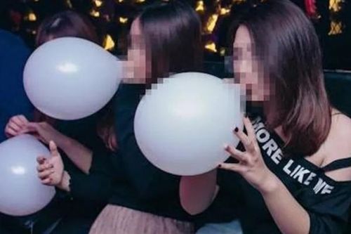 Phó Thủ tướng giao Bộ Y tế đánh giá tác động của 'khí cười' với sức khỏe con người