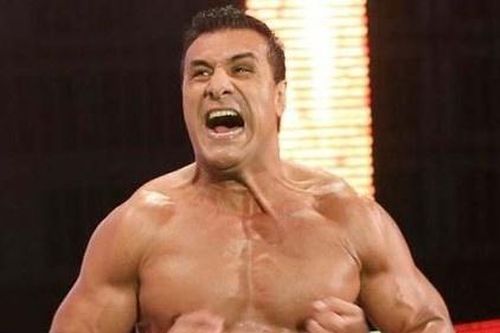 Cựu vô địch WWE bị bắt vì tội tấn công tình dục