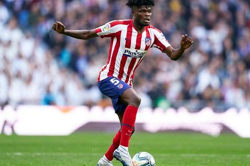 Chuyển nhượng 11/5: MU mua Lautaro Martinez. Liverpool muốn có 'máy quét' của Atletico
