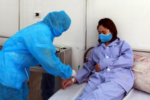 TP. HCM tiếp nhận bệnh nhân mắc COVID-19 chuyển biến xấu từ Bạc Liêu