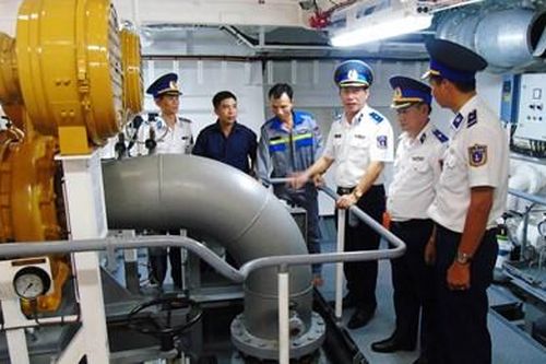 Sáng tạo, thiết thực, tự giác thi đua