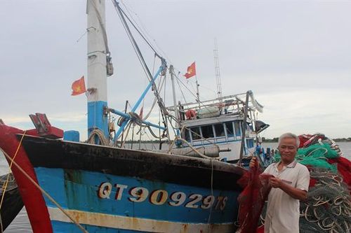 Bộ NN-PTNT động viên ngư dân bám biển trước thông báo của Trung Quốc