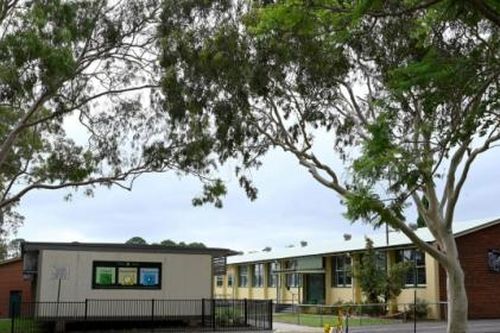 Australia bắt đầu cho học sinh đi học lại từ hôm nay