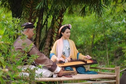 Thành Lộc chê Nhã Phương và chuyện 'thuốc đắng dã tật' ở showbiz Việt