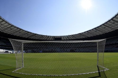 M-League: Xóa bàn đá lại, quyết đấu với Việt Nam