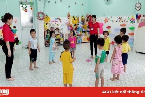 Các lớp nhà trẻ, mẫu giáo đi học trở lại