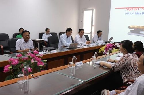 Chủ tịch UBND tỉnh Nguyễn Văn Dương tiếp công dân
