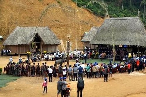Huyện biên giới vững tin làm du lịch