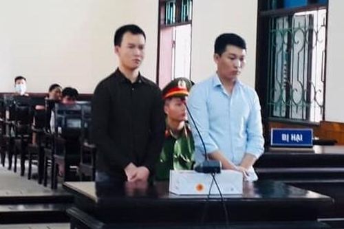 Tử hình hai kẻ vận chuyển thuê 30 bánh heroin lấy 5.000 USD