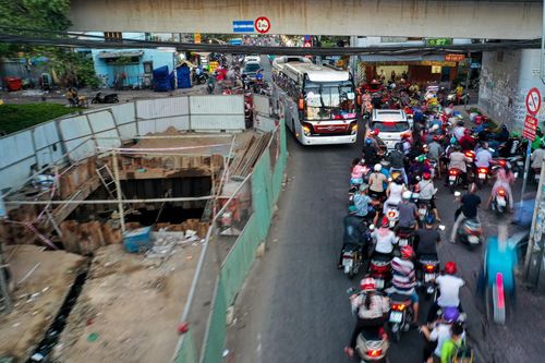 TP.HCM chuẩn bị cấm ôtô lưu thông hướng cầu Chữ Y