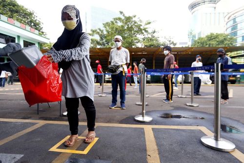 Học Việt Nam, Indonesia triển khai 'ATM gạo' cho người nghèo