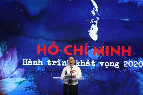 Thủ tướng dự Chương trình Hồ Chí Minh - Hành trình khát vọng năm 2020