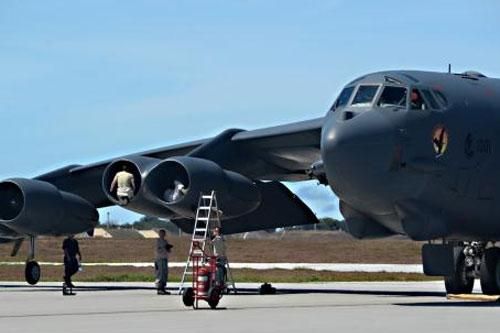 Mỹ có phí tiền nâng cấp B-52H?