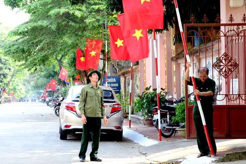 CCB thành phố Tuyên Quang: Thi đua thực hiện các phần việc chào mừng đại hội đảng bộ các cấp