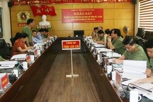 Khảo sát tổ chức và hoạt động của các đoàn thể chính trị - xã hội trong CAND