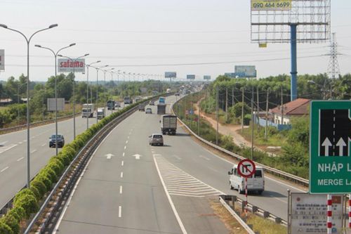 Cao tốc Bến Lức - Long Thành 'đóng băng' vì thiếu tiền