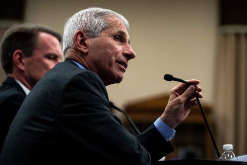 TS Fauci: Mở lại quá sớm, Mỹ sẽ bùng phát dịch 'không thể kiểm soát'