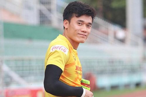 Bóng đá Việt Nam hôm nay: V League đổi thể thức là hợp lý. Tiến Dũng mong hạnh phúc ở TPHCM