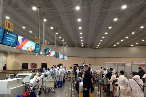 Đón 340 công dân Việt Nam trong chuyến bay hồi hương đầu tiên từ nước Nga