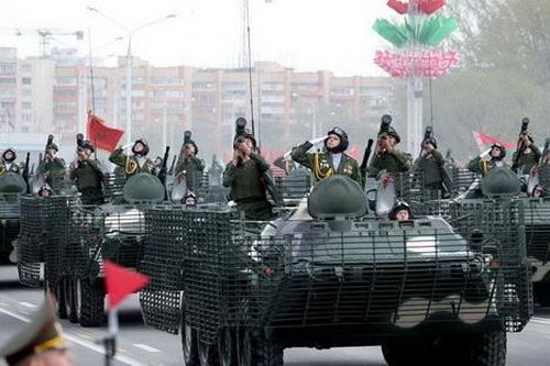 Belarus ra mắt xe thiết giáp chở quân nâng cấp BTR-70MB1