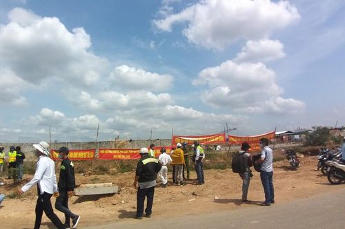Báo cáo khẩn về việc đình công, khiếu nại liên quan đến dự án Metro số 1