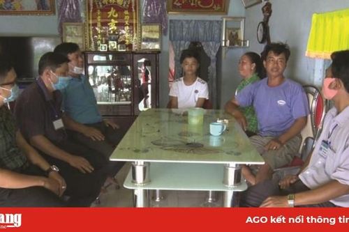 Nỗ lực huy động học sinh đến lớp