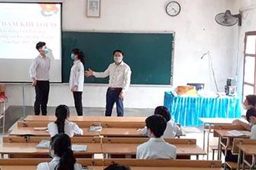 Diễn đàn 'Xây dựng tình bạn đẹp- nói không với bạo lực học đường' năm học 2019-2020