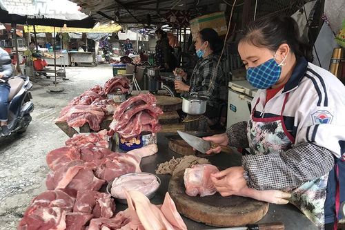 Thủ tướng: Đưa giá lợn hơi về mức 60.000 đồng/kg ngay trong tháng 5