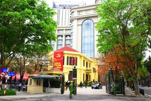 Hà Nội: Tổ chức biểu dương tổ chức đảng, đảng viên 5 năm liền tiêu biểu, xuất sắc