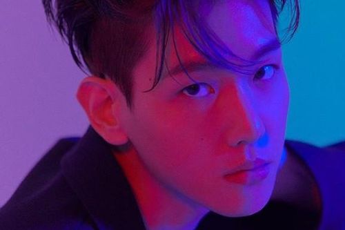 Baekhyun (EXO) khoe ảnh bữa ăn siêu đạm bạc nhưng câu bình luận còn gây sốc hơn
