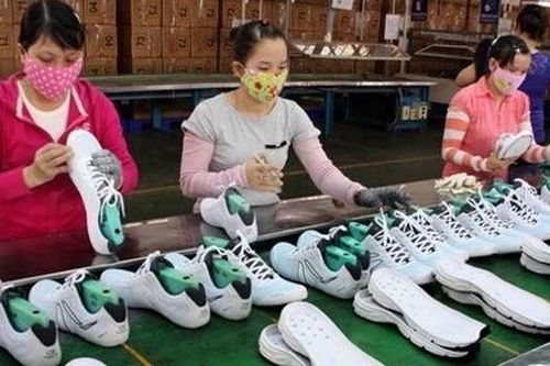 'Nối cầu' xuất khẩu giày dép sang Mỹ