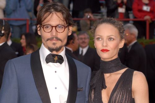 Vợ và bạn gái cũ nói về Johnny Depp