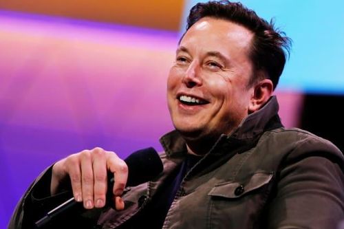 'Tỷ phú không tiền mặt' Elon Musk rao bán 5 căn nhà giá 100 triệu USD