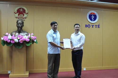 Bổ nhiệm Chánh Văn phòng Đảng ủy Bộ Y tế