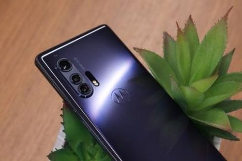 Motorola Edge Plus sẽ nhận được 2 bản cập nhật lớn của Android