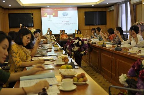 Chi bộ Vụ Pháp luật hình sự - hành chính: Thực hiện thắng lợi các nhiệm vụ đề ra.